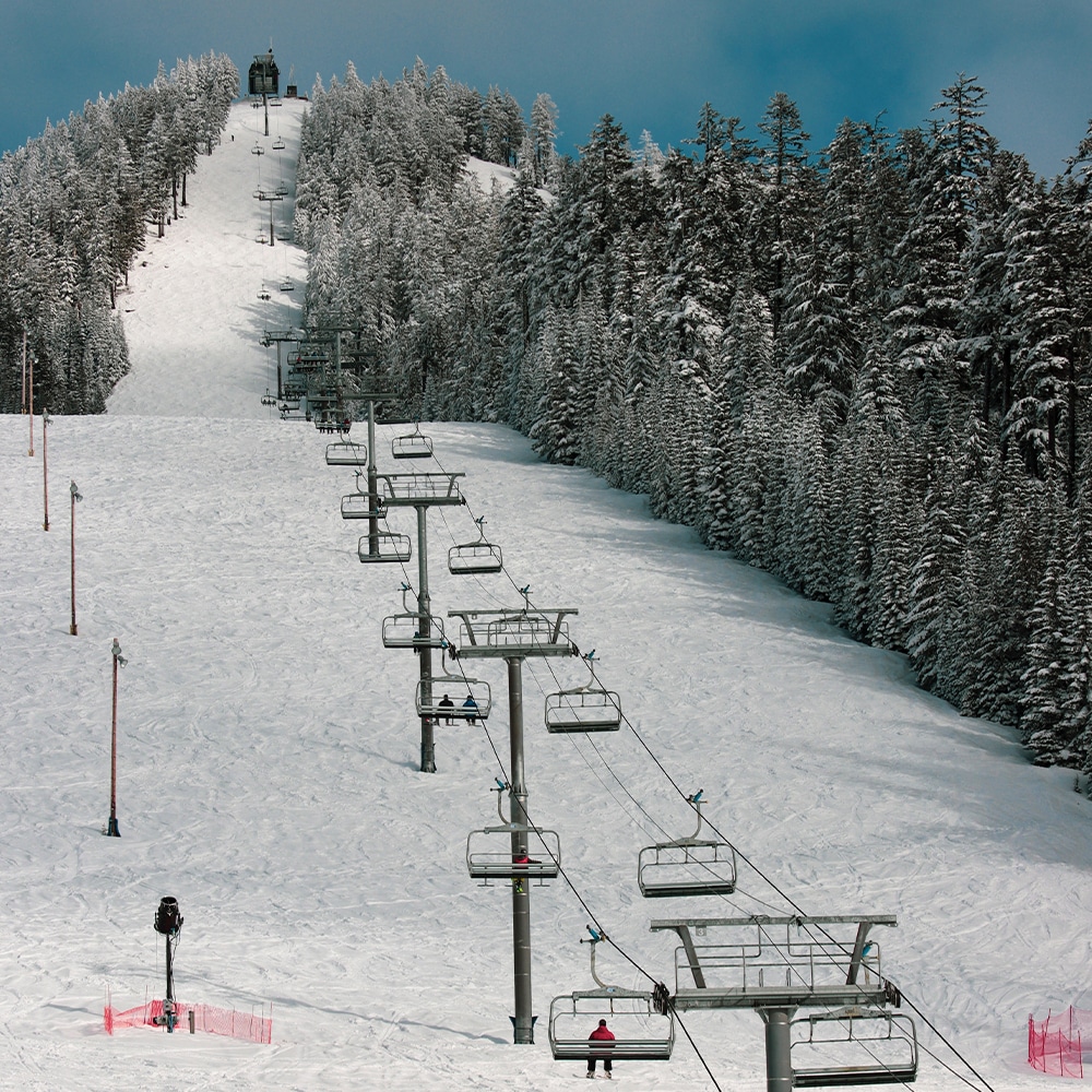 Willamette Pass Resort ski area lift