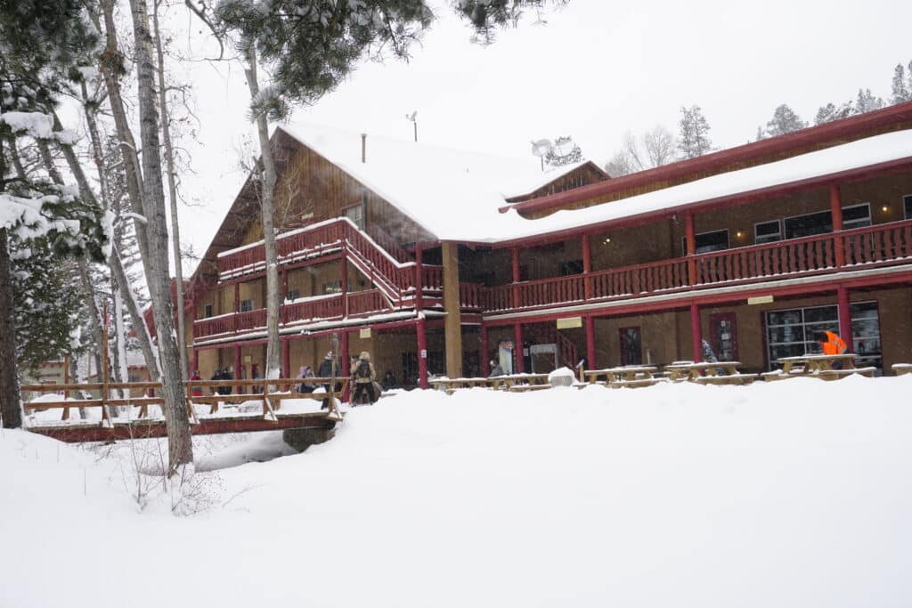 snowy Sipapu Lodge
