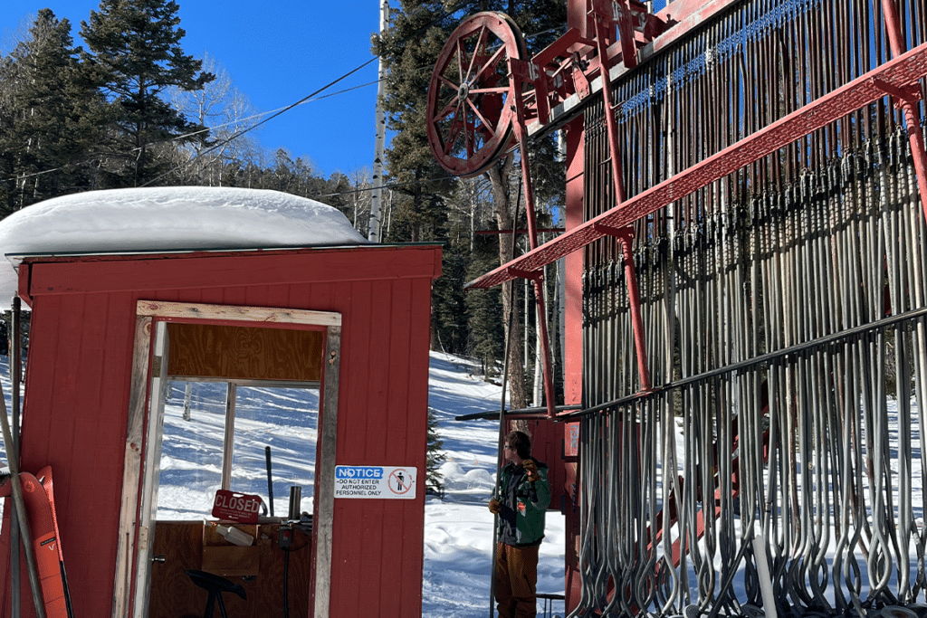 sipapu is replacing lift 3 with a chairlift